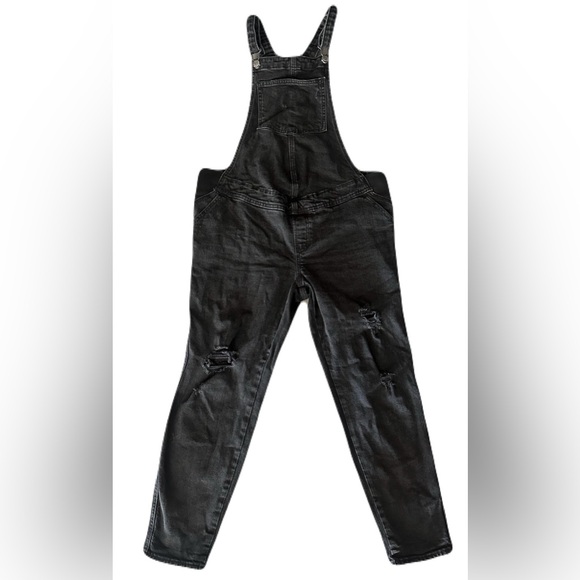 Old Navy Maternity Black Taper Denim Overalls Size 6 Short Petite - Picture 4 of 5
